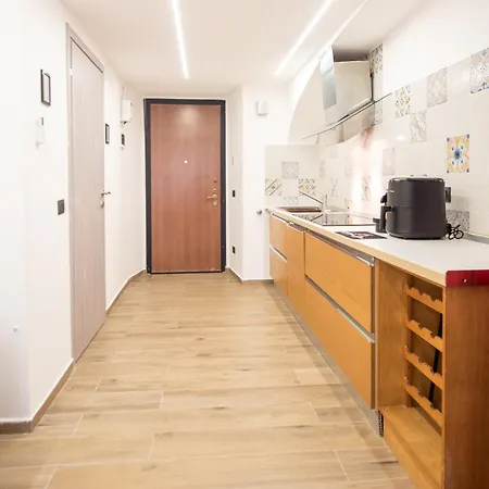 The Heart Of Center Apartment Turin
